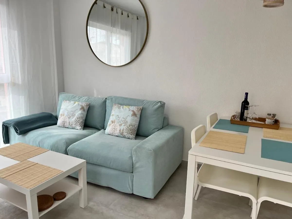 Atico Helena Con Solarium Y Jacuzzi Privado En Laguna Beach Vera 0*,  Spanyolország